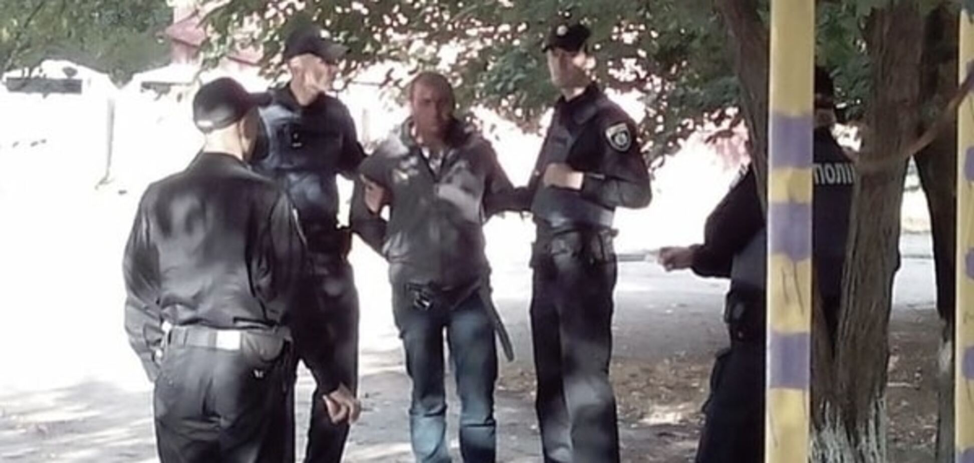 На Полтавщині засудили чоловіка, який погрожував гранатою своїм товаришам