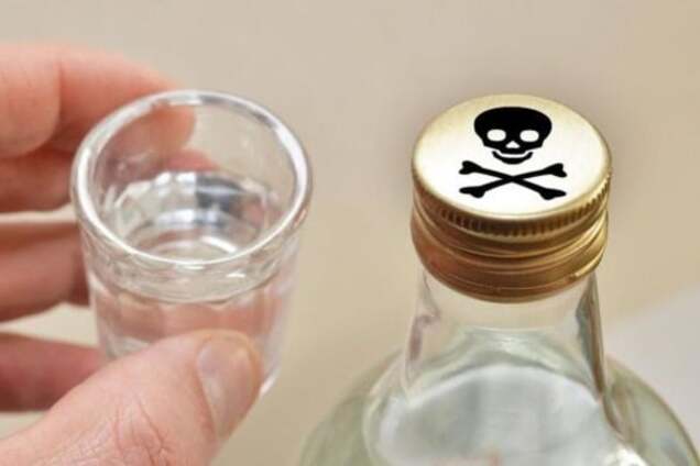 Кількість жертв сурогатного алкоголю зросла до 64