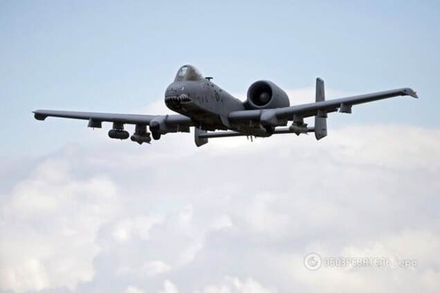 Америкаснкий самолет А-10