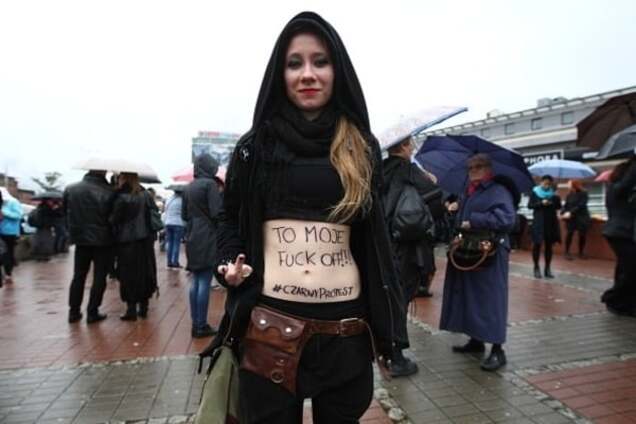 Протесты против запрета абортов в Польше