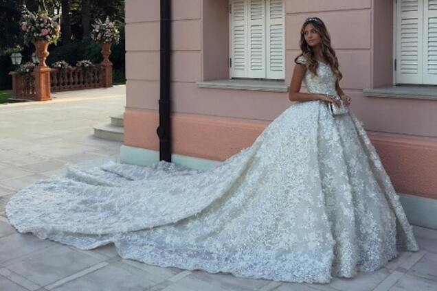 Элина Бажаева