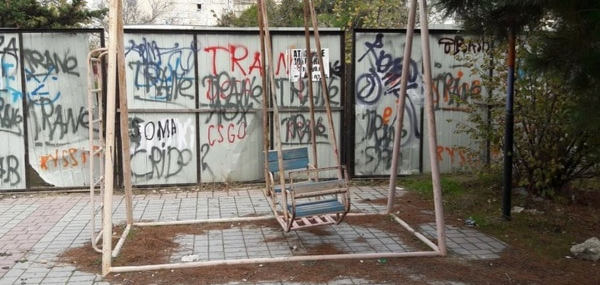 Новая детская площадка в Севастополе