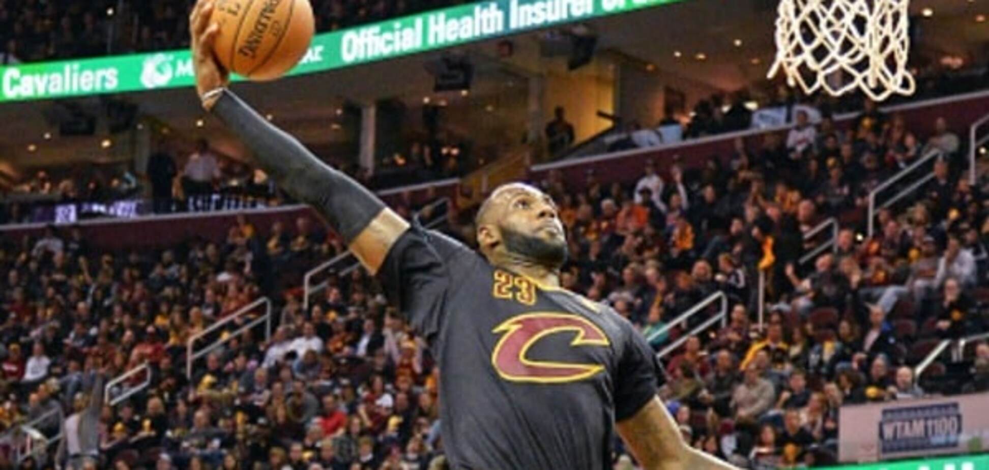 Леброн Джеймс фантастически открыл новый сезон НБА: яркое видео