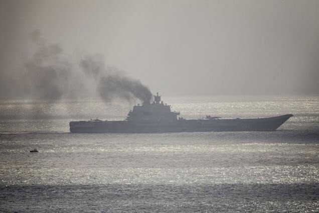 Корабль Адмирал Кузнецов