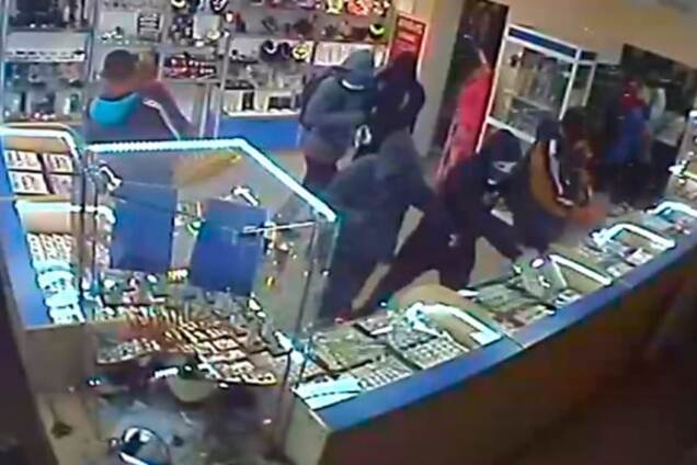 ограбление ювелирного магазина