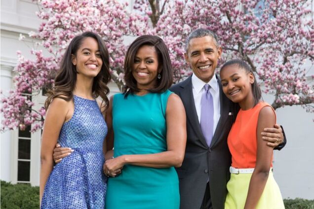 Барак Обама с семьей