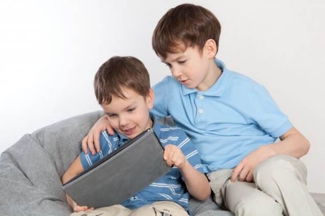 Большая разница в возрасте: возможно ли подружить детей?