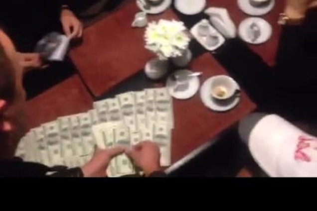 Задержание на взятке