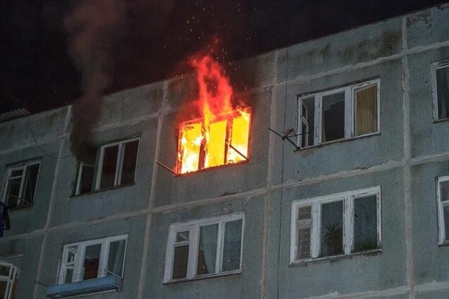 Пожежа у київській багатоповерхівці