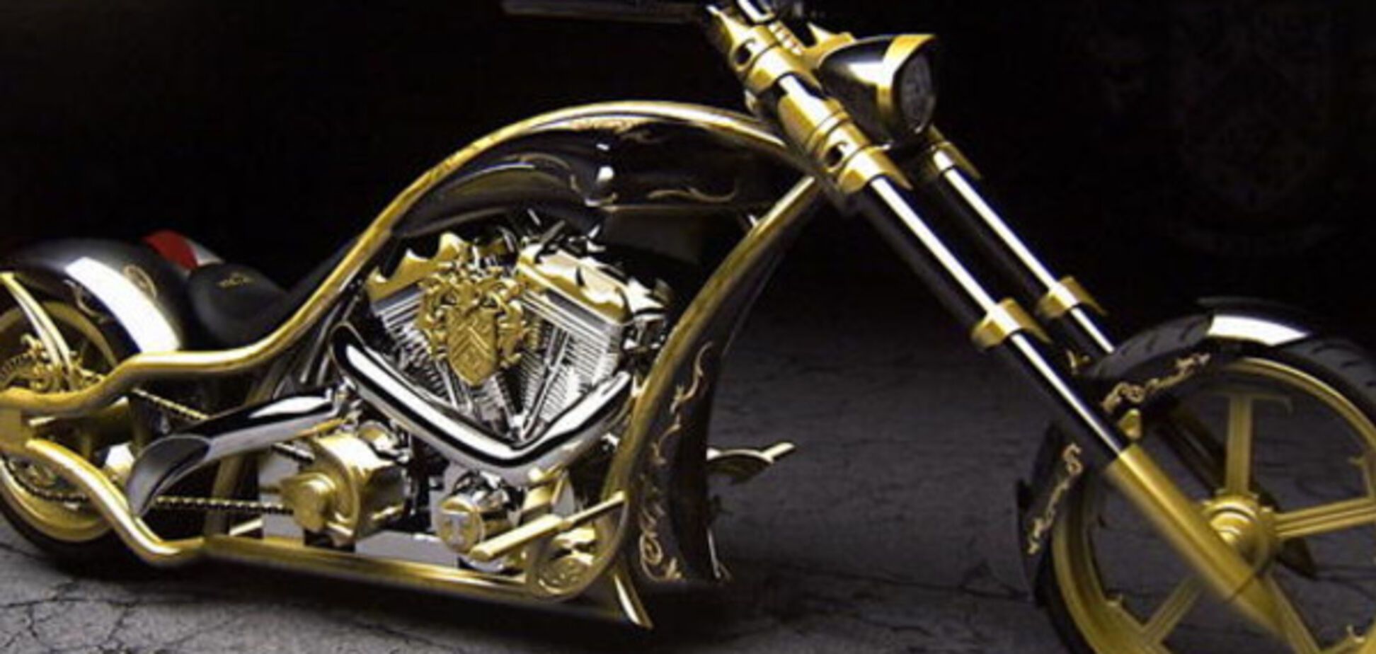 Любит чистое золото: как выглядит личный мотоцикл Дональда Трампа 