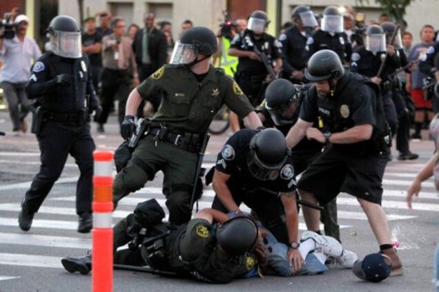 Беспорядки в США