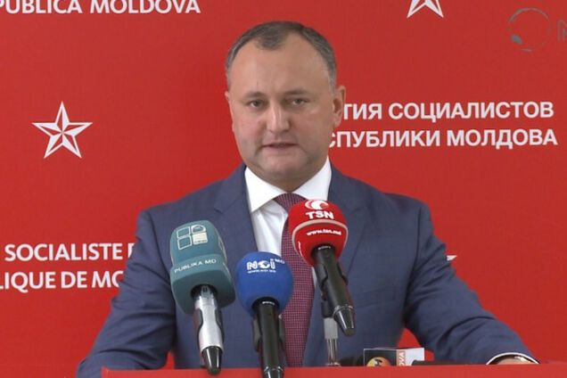 Игорь Додон