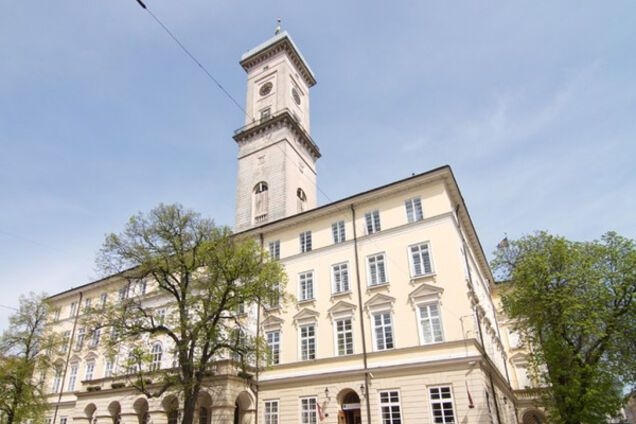 Львовский горсовет