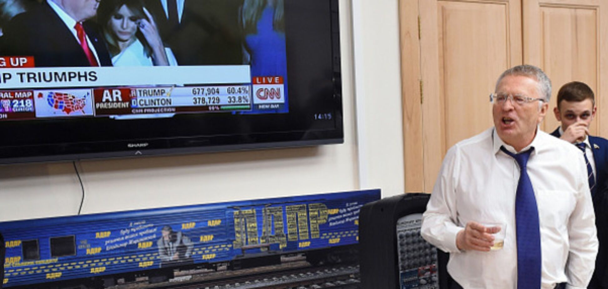 Жириновский отпраздновал победу Трампа