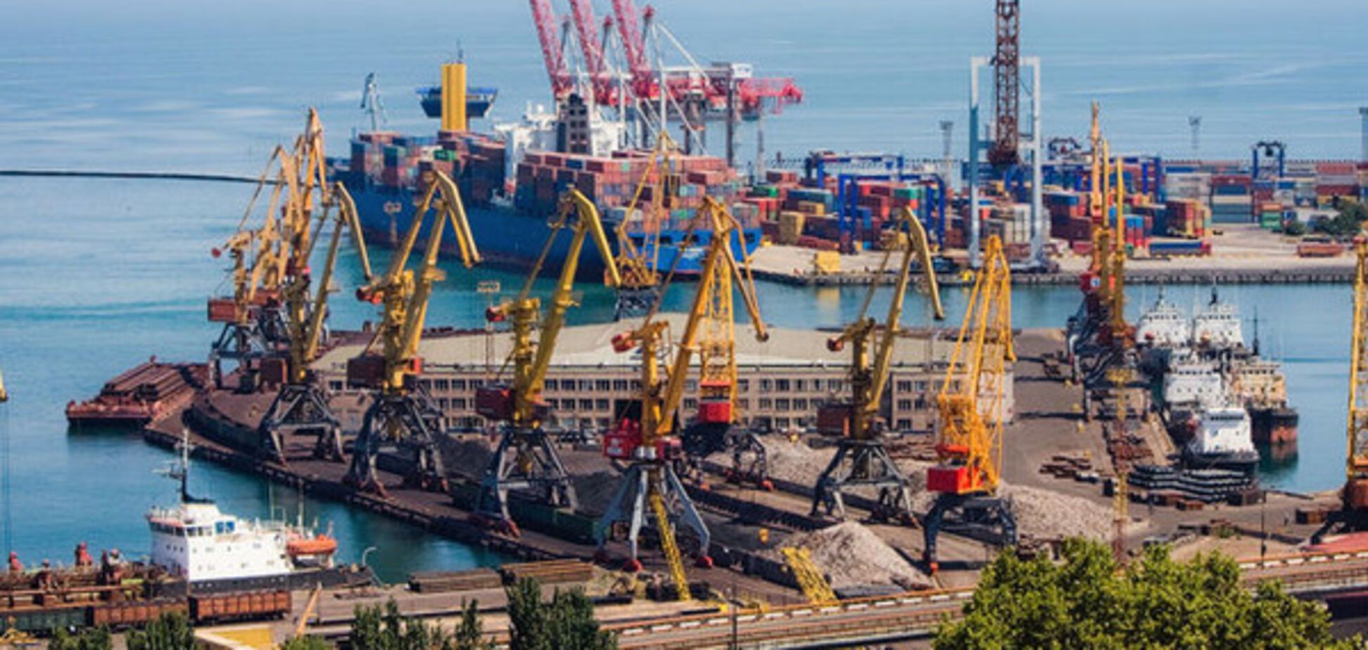 Омелян начинает распродажу Одесского порта