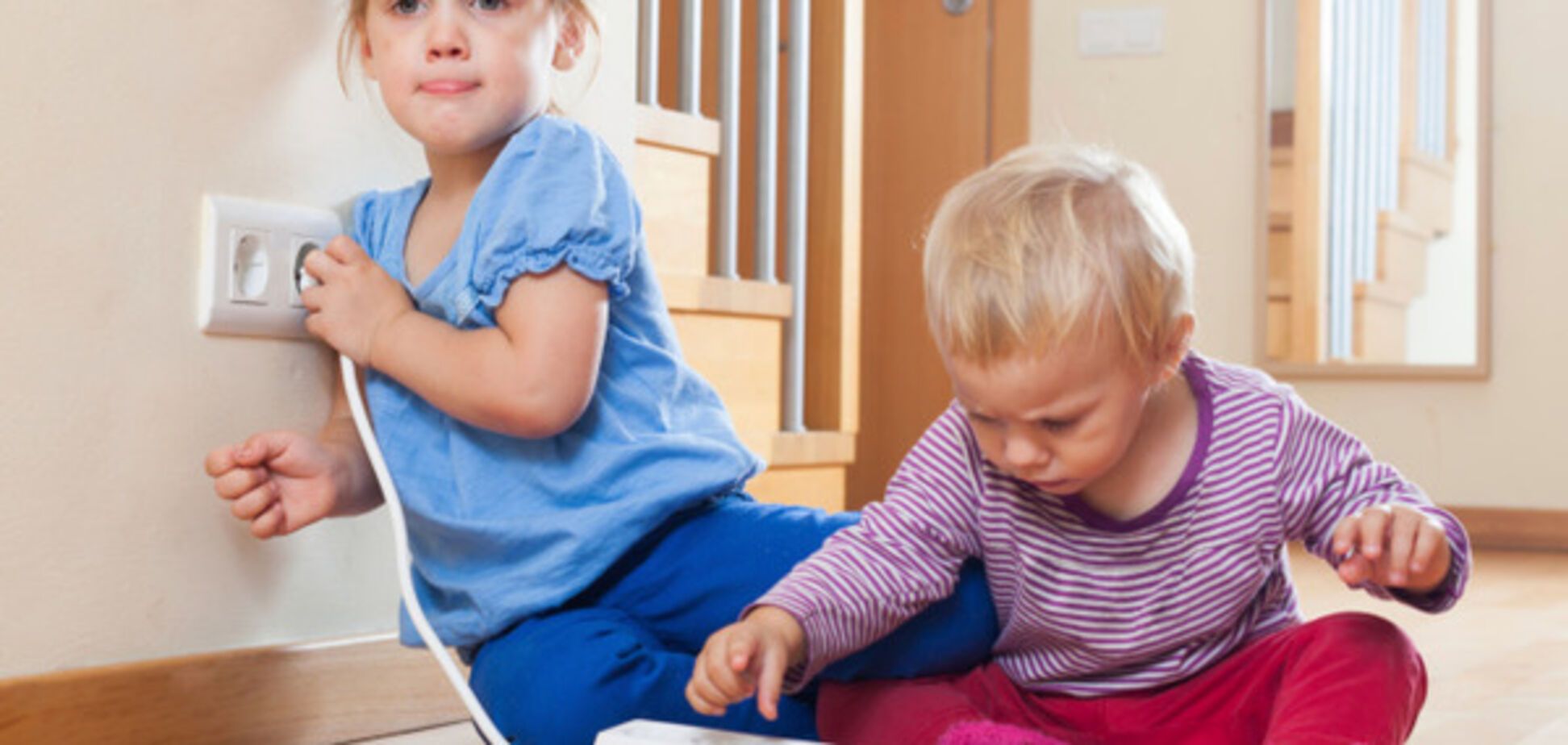 7 основных правил безопасности, когда ребенок остается один дома