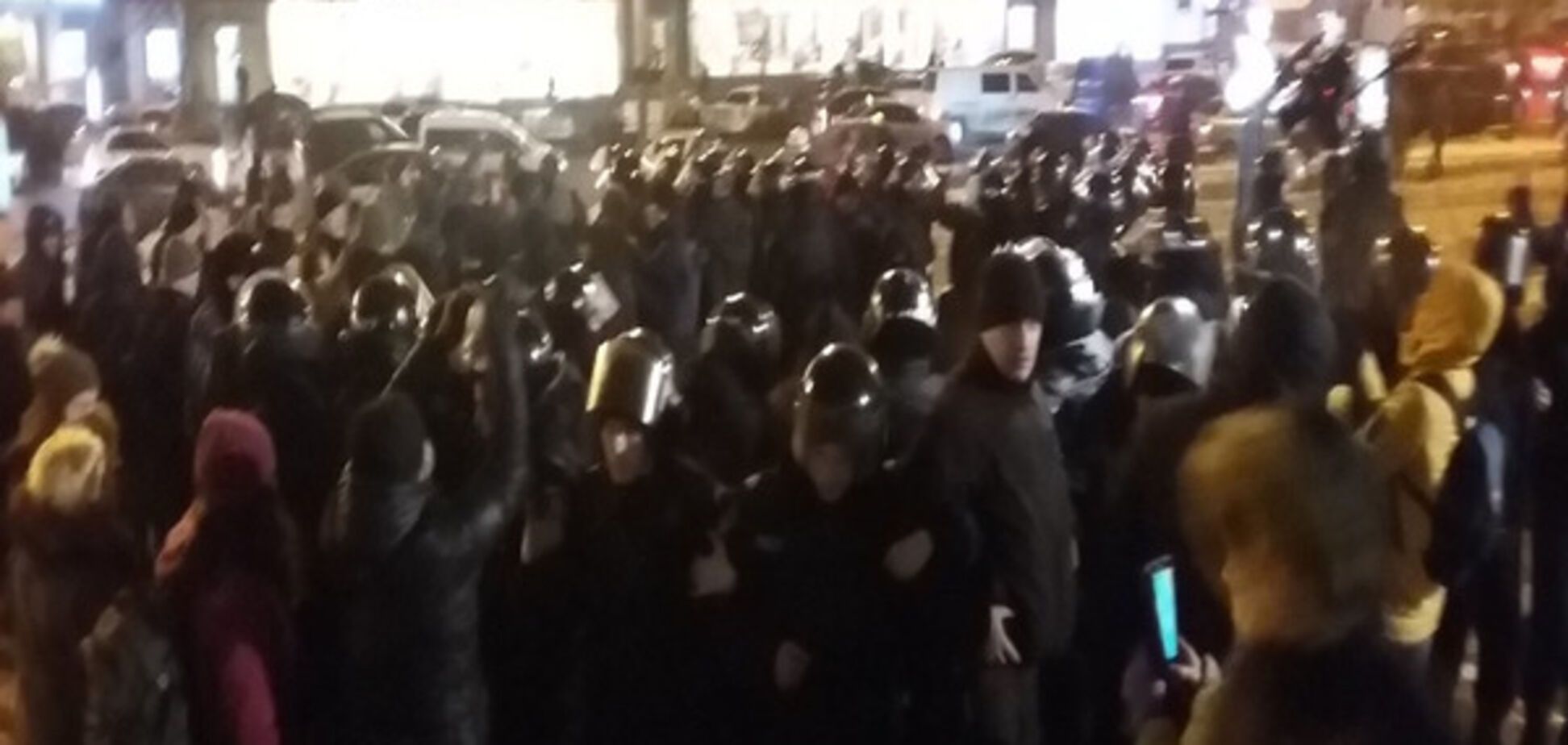 Потасовка перед концертом