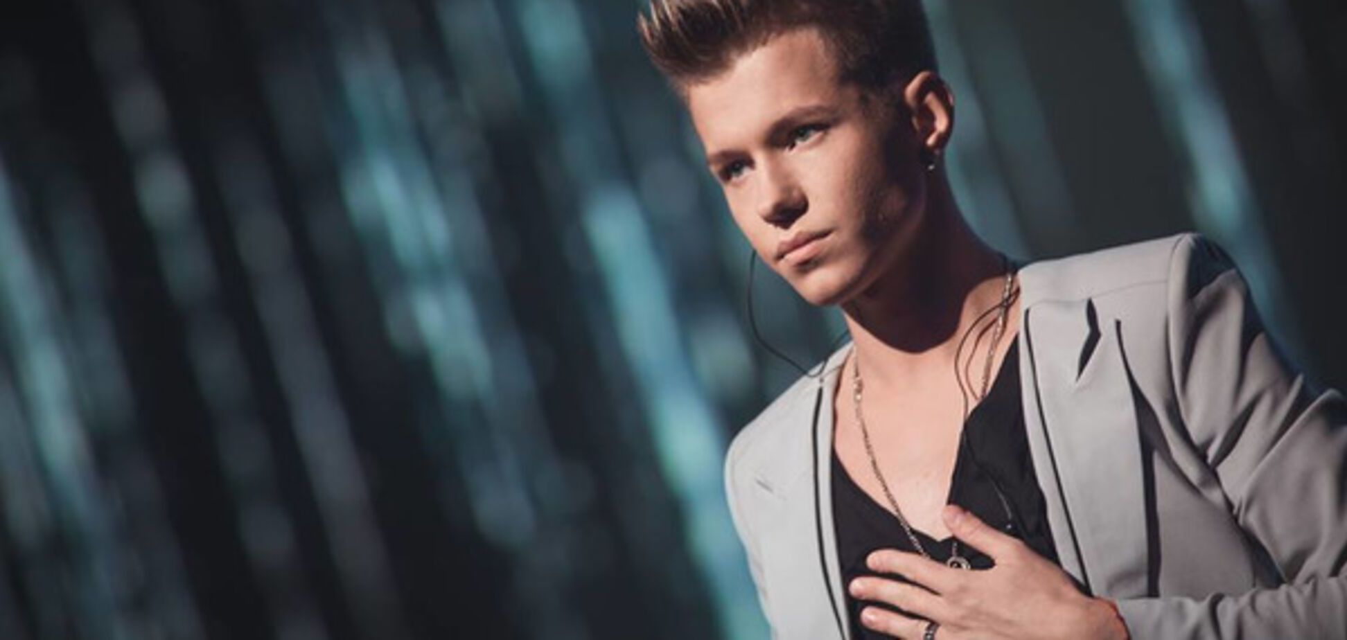 Владислав Курасов