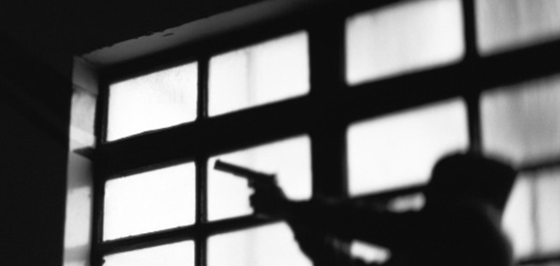 стрельба по окнам