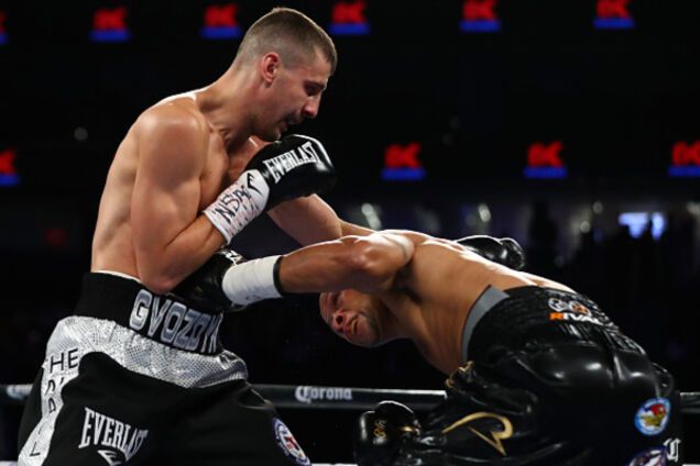 Непобедимый украинский боксер одержал эффектную победу в США, завоевав чемпионский пояс