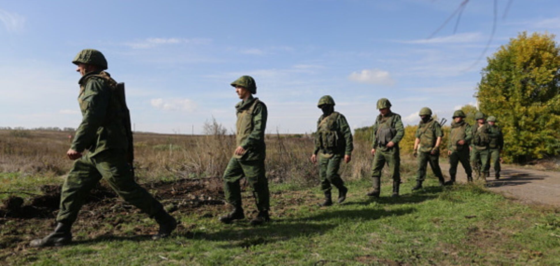 Контрактник из России рассказал, как военных угрозами гнали воевать на Донбасс 
