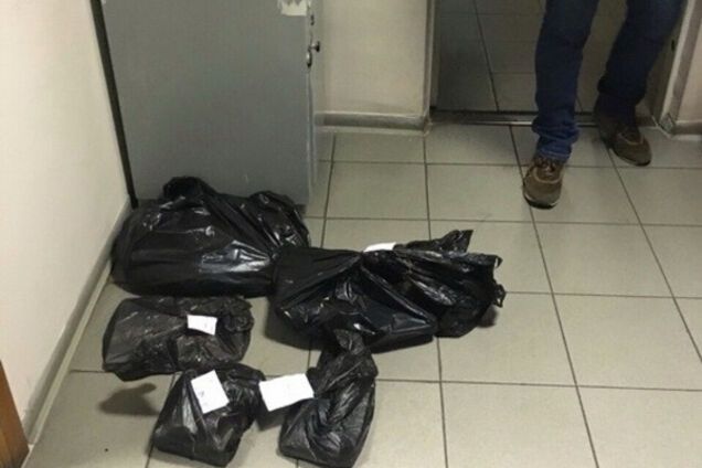 Служба безпеки України викрила злочинну схему запорізьких митників та податківців