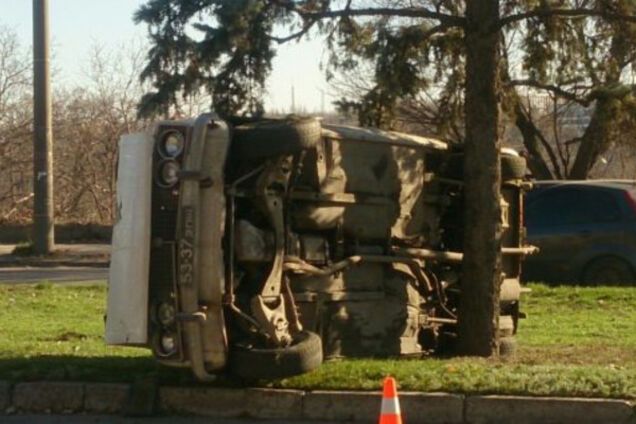 В Запорожье перевернулись 'Жигули'