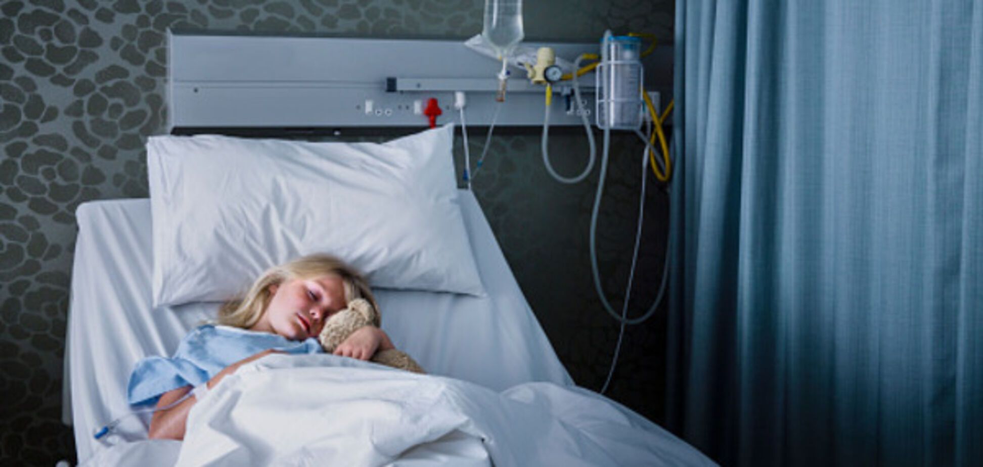 Масове отруєння дітей у Кам'янці-Подільському: у лікарні 15 дітей