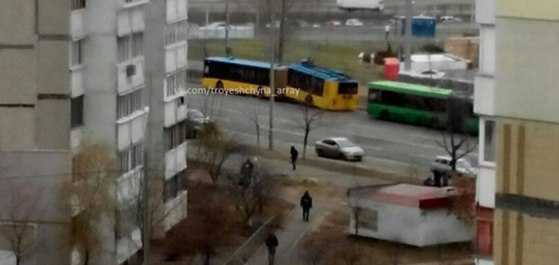 троллейбус