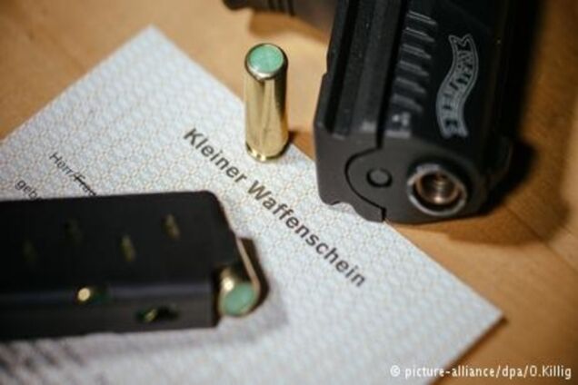 У Німеччині значно зросла кількість виданих дозволів на засоби самооборони
