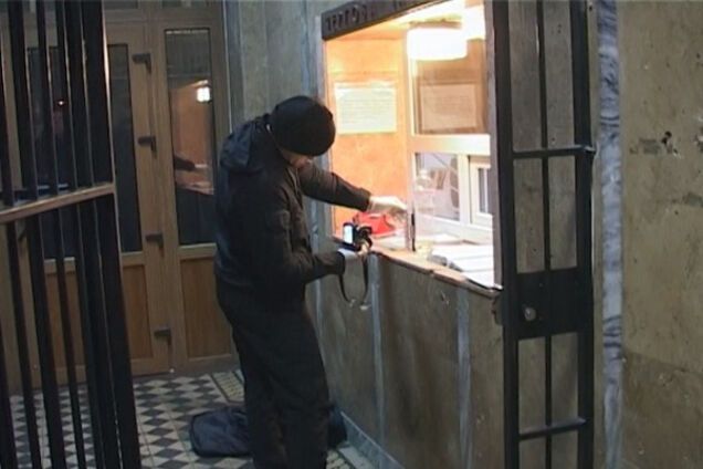 В Киеве мужчина поджег себя в отделении полиции