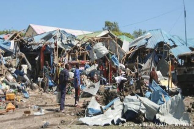 Теракт в столиці Сомалі: десятки загиблих та поранених