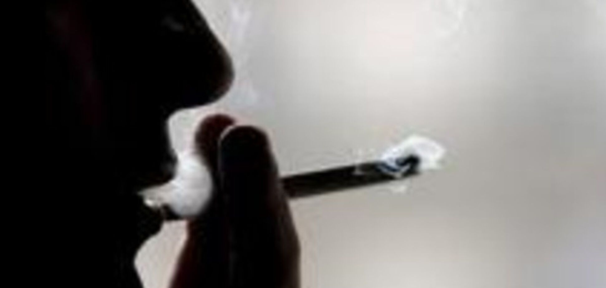 Паління вбиває: як шкідлива звичка довела студента до лави підсудних