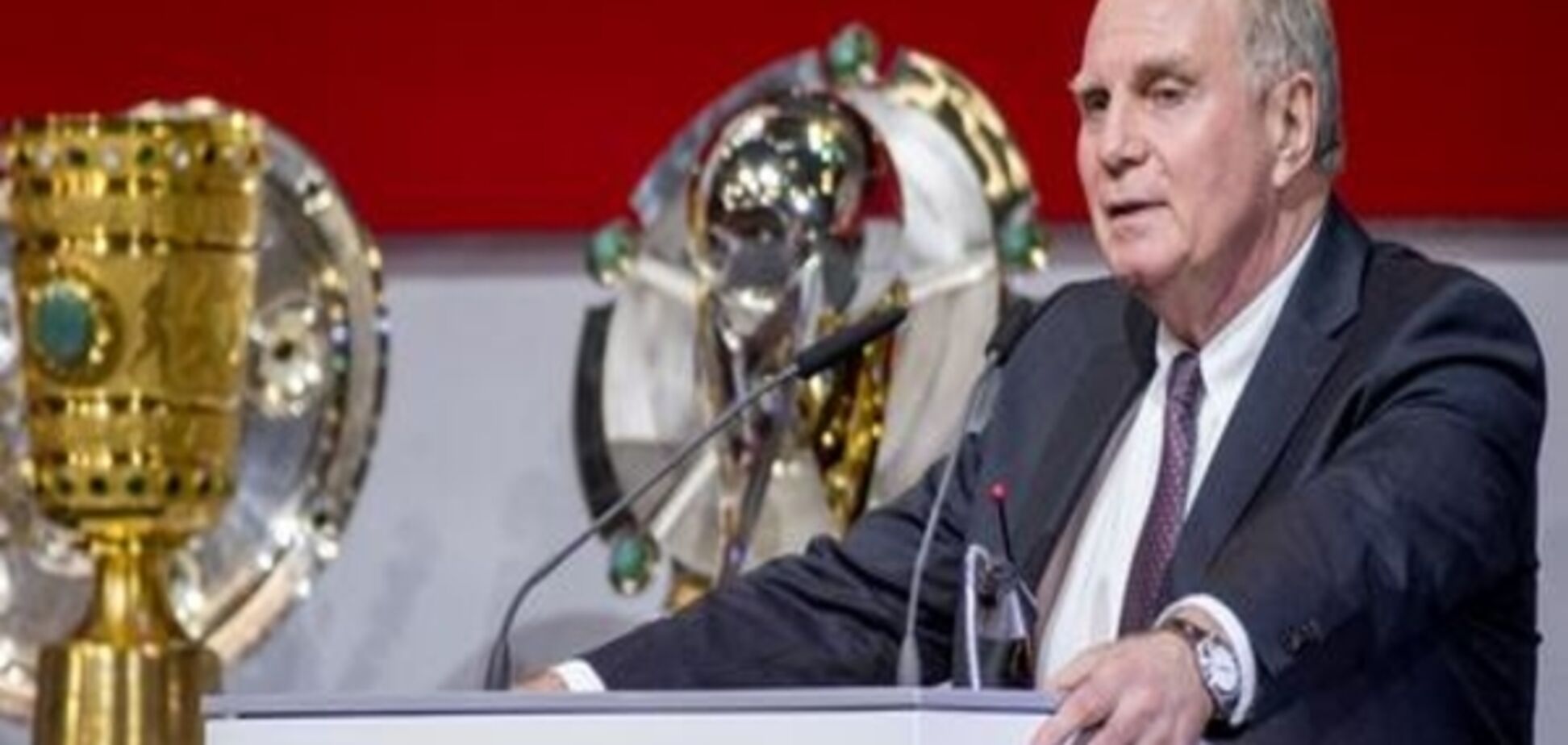 Улі Генеса знову обрали президентом мюнхенської 'Баварії'