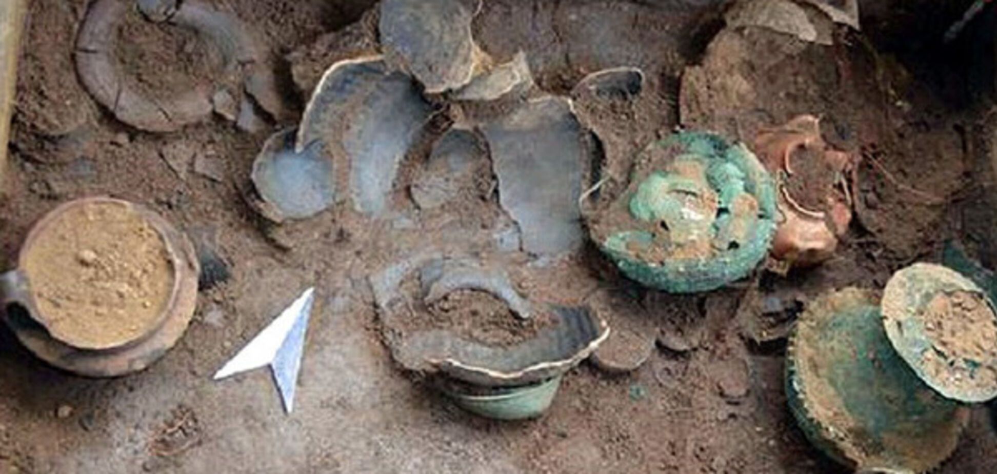 Обнаружено пятое за год нетронутое захоронение VIII века в этрусском некрополе Вульч