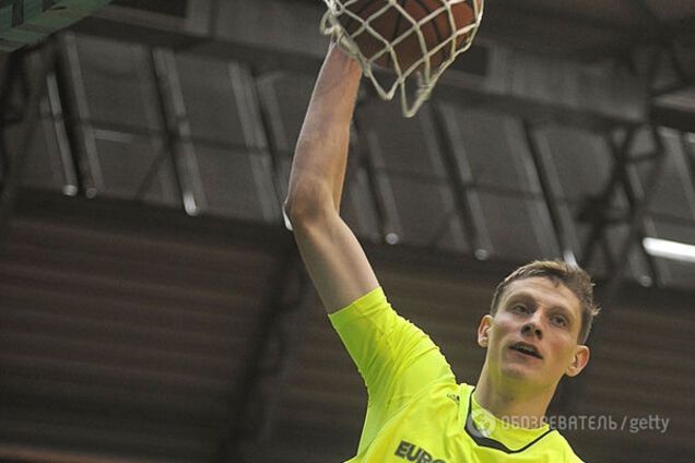 Артем Пустовой