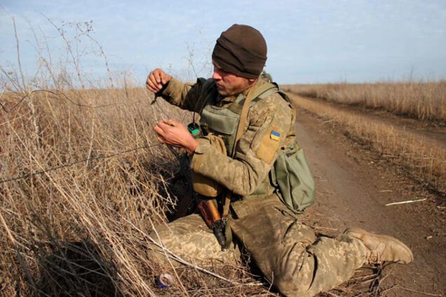 Зв\u0027язківець на Донбасі