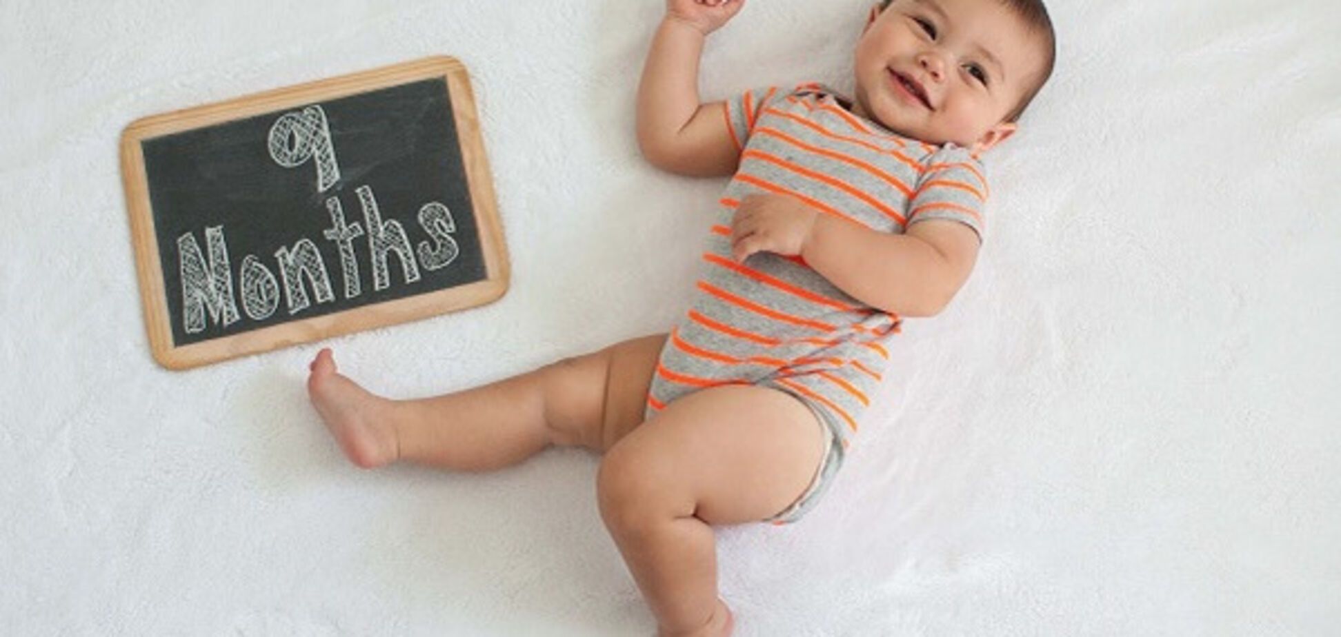 Навыки и умения ребенка в 9 месяцев