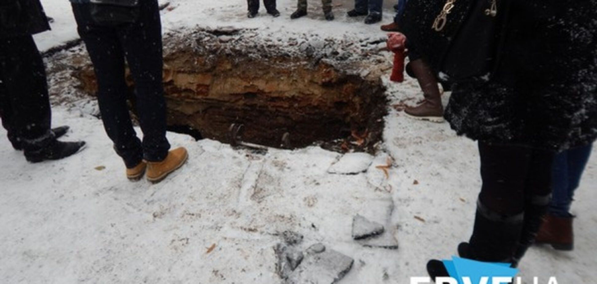 У Рівному в центрі міста знайшли залишки підземного ходу