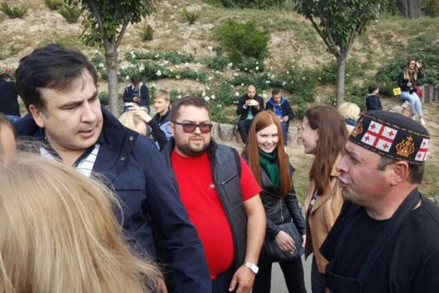 Саакашвили подал в отставку: все подробности