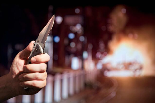 Нападение с ножом