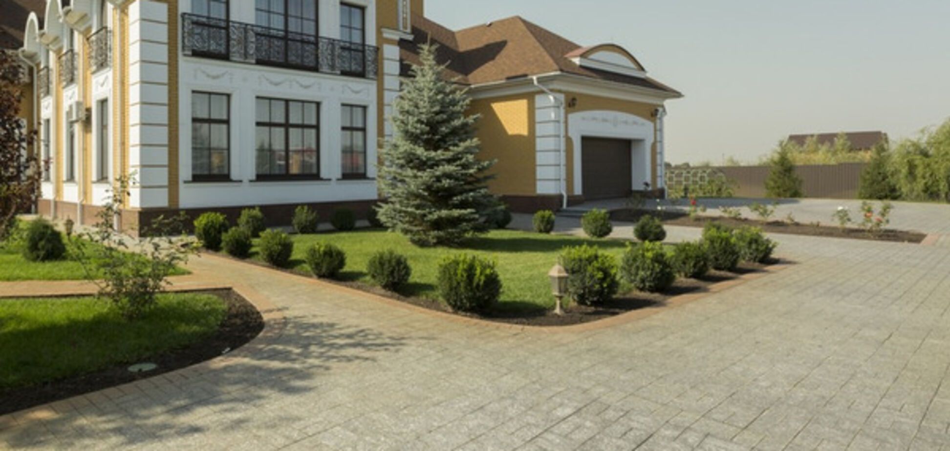 Палац владики Павла