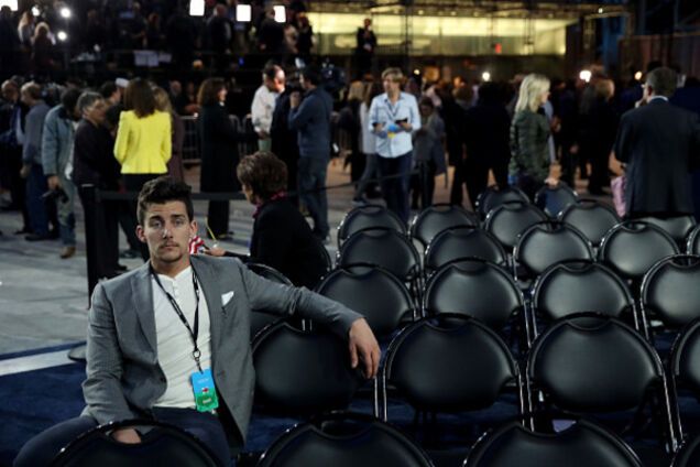 'Google завален': американцы положили сайт миграционной службы из-за победы Трампа