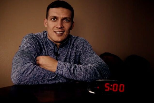 Александр Усик