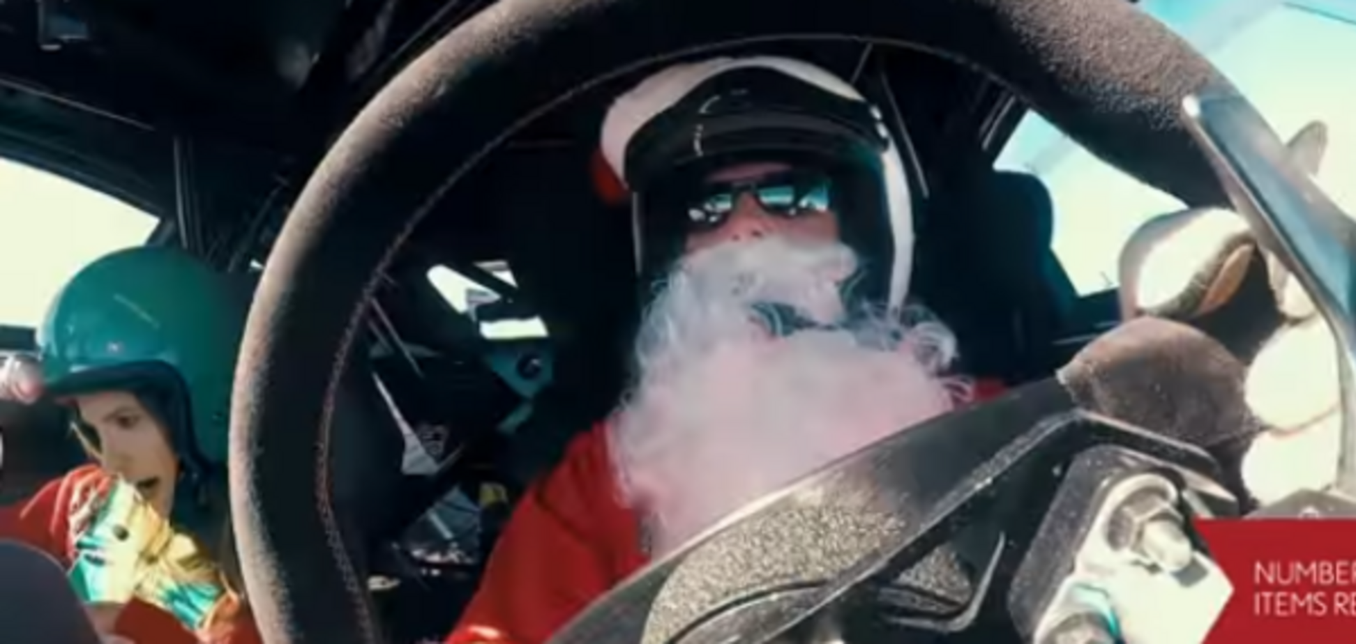 Санта-Клаус за рулем Lexus RC-F GT3