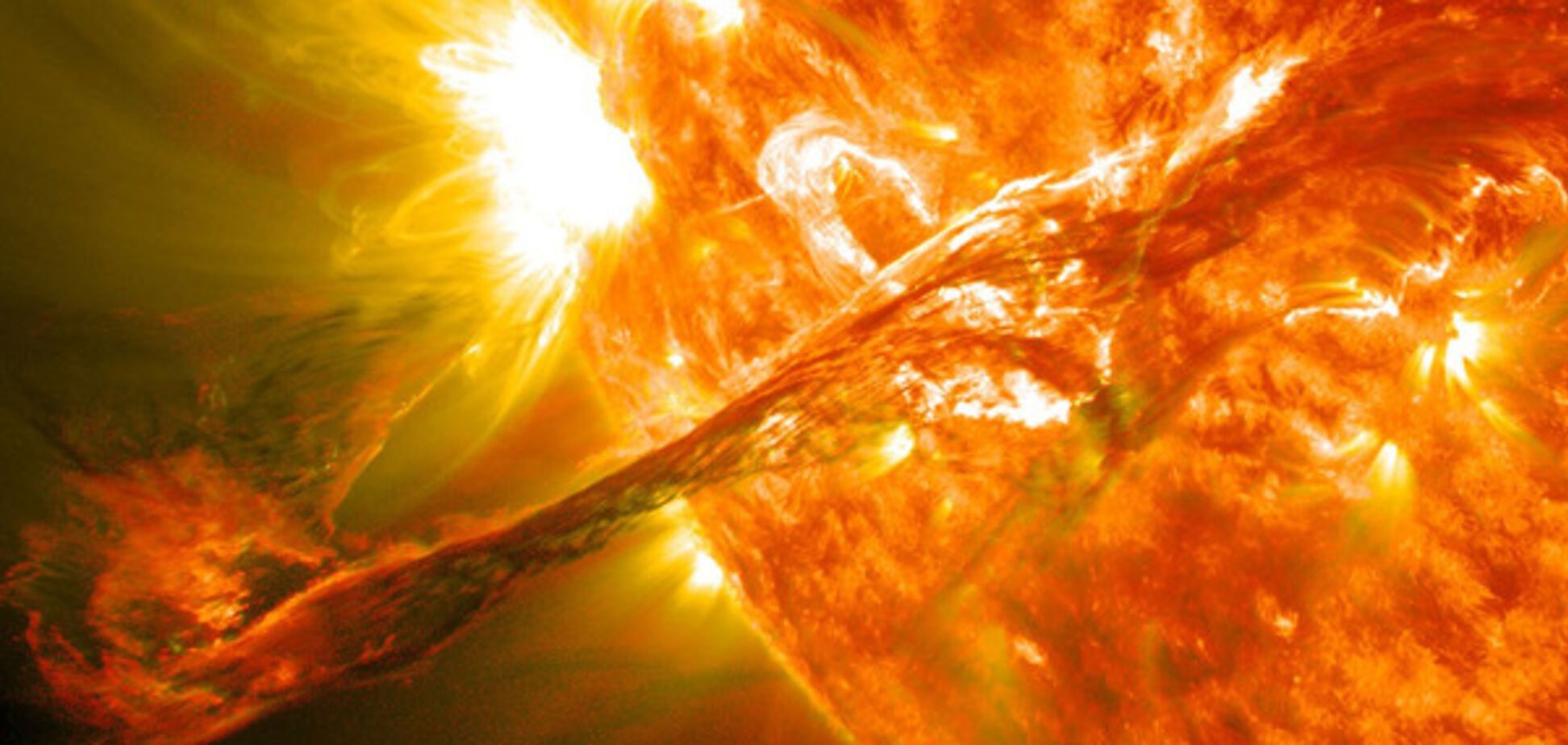 вспышки на Солнце