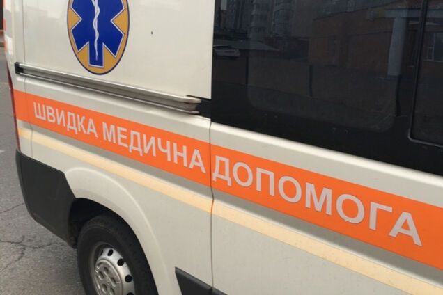 Трагедия в киевском общежитии: парень выпал с пятого этажа