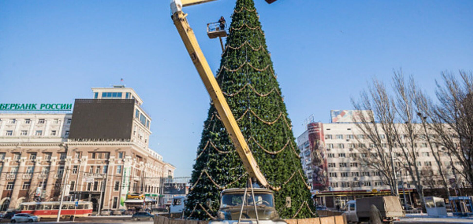 Елка в Донецке