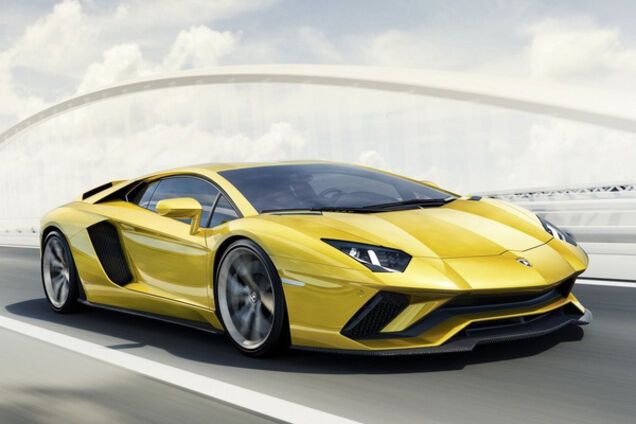 Lamborghini Aventador S