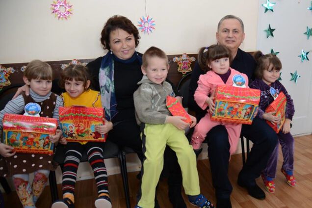 Идиотская логика: не может врач получать меньше судьи